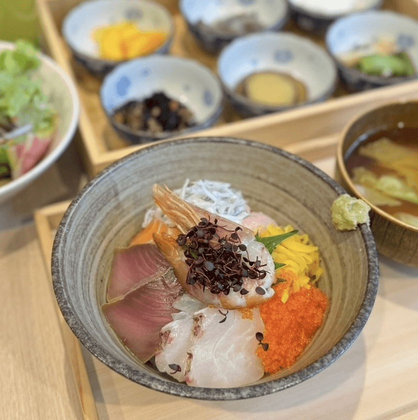 寿司とMASの写真